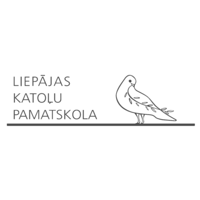 7. klases skolēni un vecāki kopā svin Latvijas svētkus post thumbnail image